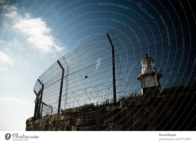 Freiheit Ade Israel Leuchtturm Süden Zaun gefangen Ferne eingeengt Hafen Himmel Sonne