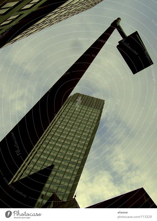 ::NEULICH:: Hochhaus Stadt Frankfurt am Main Gebäude Haus Stahl Beton Herbst kalt Turm big a. Arbeit & Erwerbstätigkeit Schilder & Markierungen