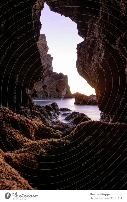 Schöner Ausblick Sommer Sommerurlaub Sonne Strand Meer Wellen Umwelt Natur Landschaft Himmel Wolkenloser Himmel Sonnenaufgang Sonnenuntergang Sonnenlicht