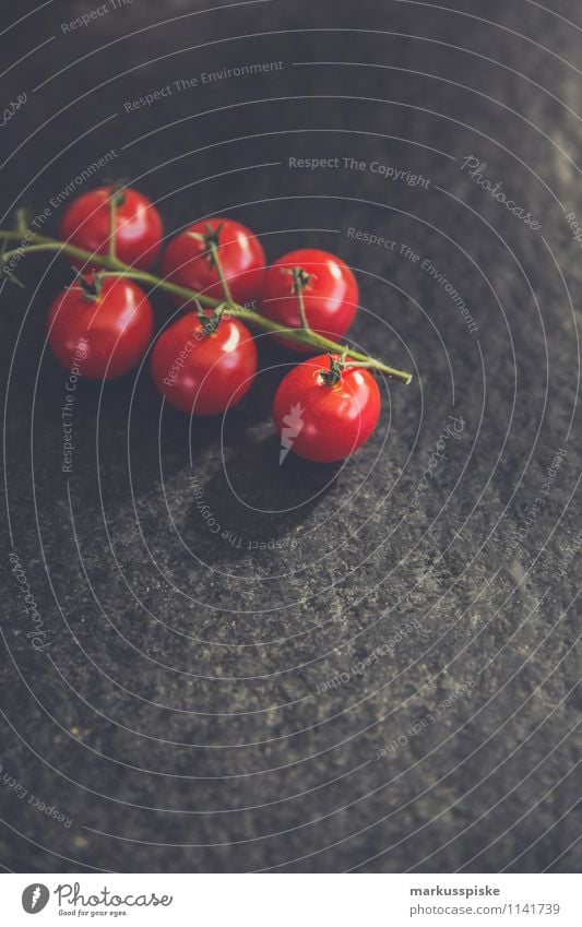 cocktail tomaten Lebensmittel Tomate Cocktailtomate Ernährung Essen Picknick Bioprodukte Vegetarische Ernährung Diät Fasten Italienische Küche Lifestyle