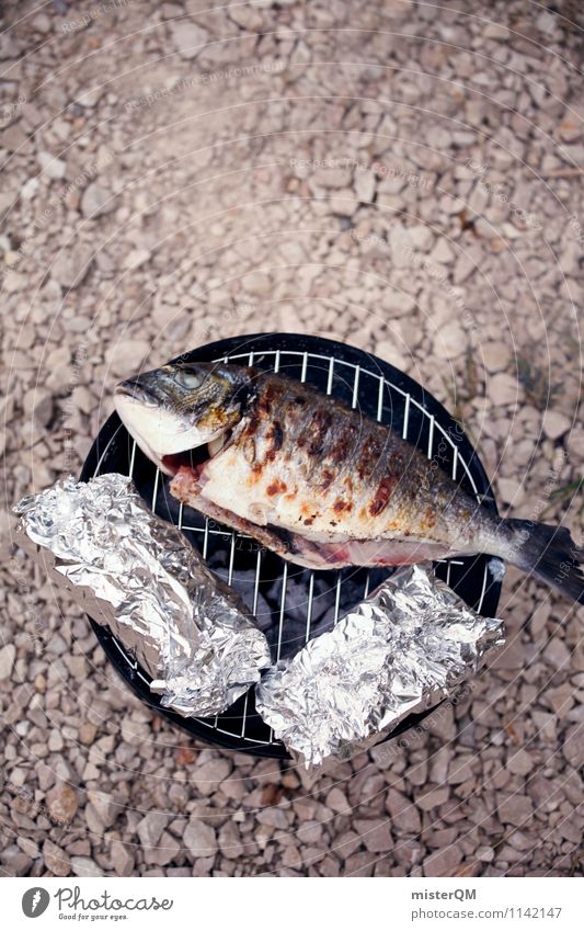 Grillfisch I Tier Abenteuer Fisch Grillen Grillrost Grillkohle Grillsaison Grillplatz Urlaubsfoto lecker Gesunde Ernährung Foodfotografie Farbfoto