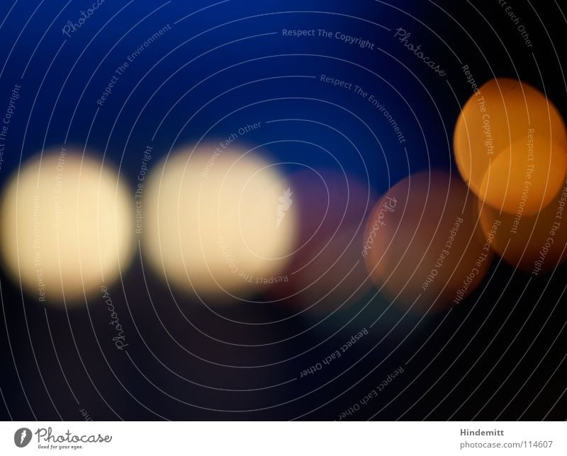 Gegenverkehr [1] Unschärfe gelb Nacht Dämmerung mehrfarbig rund Kreis Licht Rücklicht Verkehr schwarz Alkoholisiert Regen Lichtkreis Herbst dunkel Farbe
