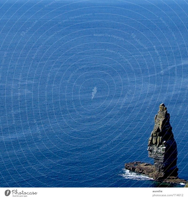 Fels in der Brandung Klippe Meer Küste Cliffs of Moher Landschaft Felsen Republik Irland