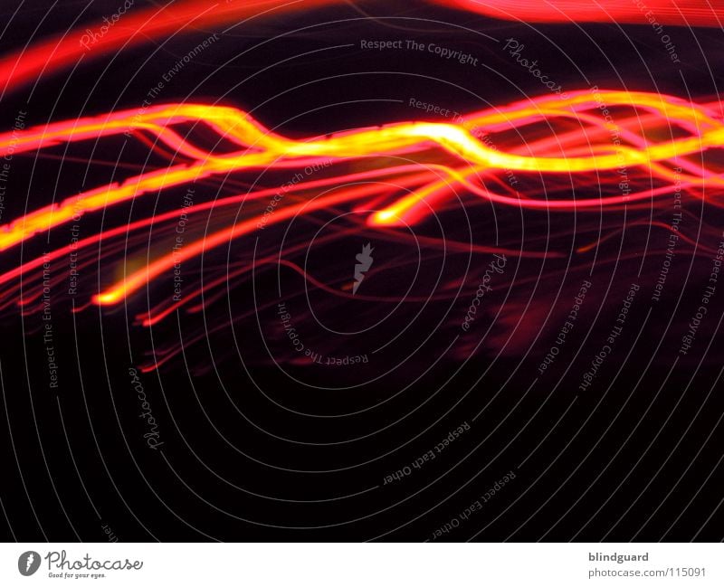 Red And Yellow On The Run II rot gelb Licht Rücklicht Verkehr weiß grau diffus dunkel Nacht abstrakt Bewegung Geschwindigkeit Langzeitbelichtung Langeweile red