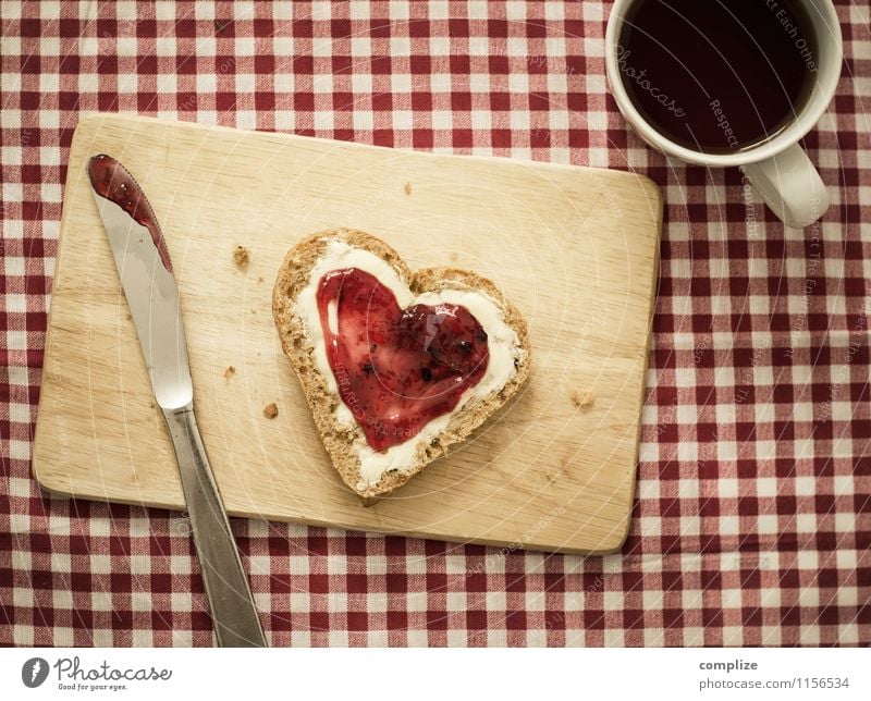 der Morgen danach! Lebensmittel Teigwaren Backwaren Brot Brötchen Marmelade Ernährung Essen Frühstück Bioprodukte Vegetarische Ernährung Getränk Heißgetränk