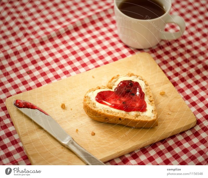 Guten Morgen Bumsbärchen! Teigwaren Backwaren Brot Brötchen Croissant Marmelade Ernährung Frühstück Kaffeetrinken Bioprodukte Getränk Geschirr Messer harmonisch