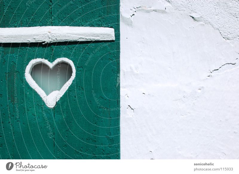 Herzilein Fenster Wand weiß Holz Wolfgangsee Salzkammergut Dekoration & Verzierung fensterklappe Liebe