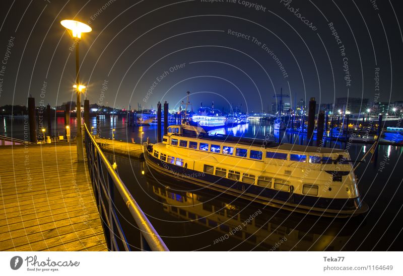 Hamburg Hafen NACHTS VI Hamburger Hafen Stadt Hafenstadt Sehenswürdigkeit Wahrzeichen Denkmal ästhetisch Farbfoto Außenaufnahme Menschenleer Nacht Licht