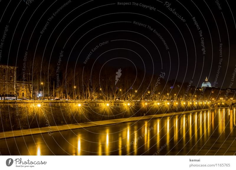 When in Rome: Lichtspiele Wasser Flussufer Tiber Italien Europa Stadt Hauptstadt Stadtzentrum Altstadt Dom Bauwerk Gebäude Sehenswürdigkeit Wahrzeichen