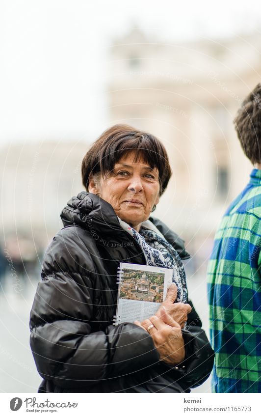 When in Rome: Touristin Freizeit & Hobby Ferien & Urlaub & Reisen Tourismus Ausflug Städtereise Petersdom Mensch feminin Frau Erwachsene Weiblicher Senior Leben