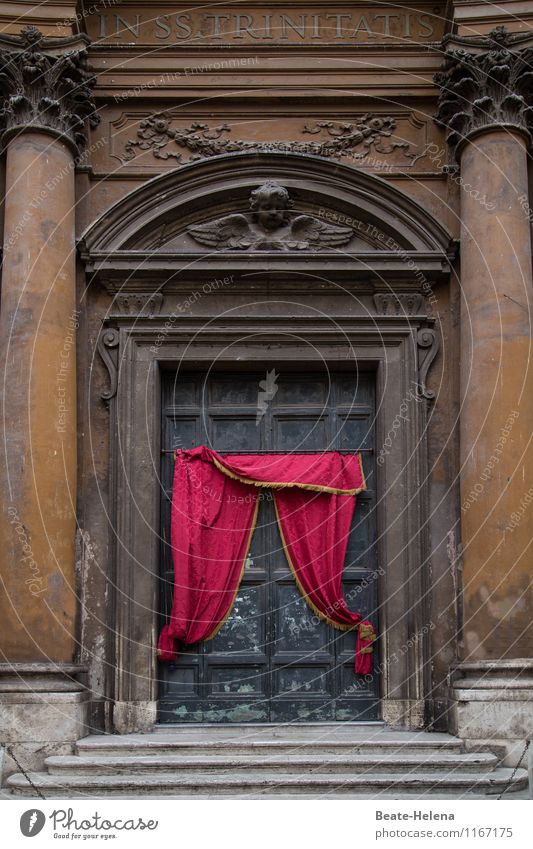 Verblichene Pracht Ferien & Urlaub & Reisen Städtereise Kunst Kunstwerk Rom Italien Hauptstadt Stadtzentrum Kirche Treppe Tür Stein alt träumen verblüht