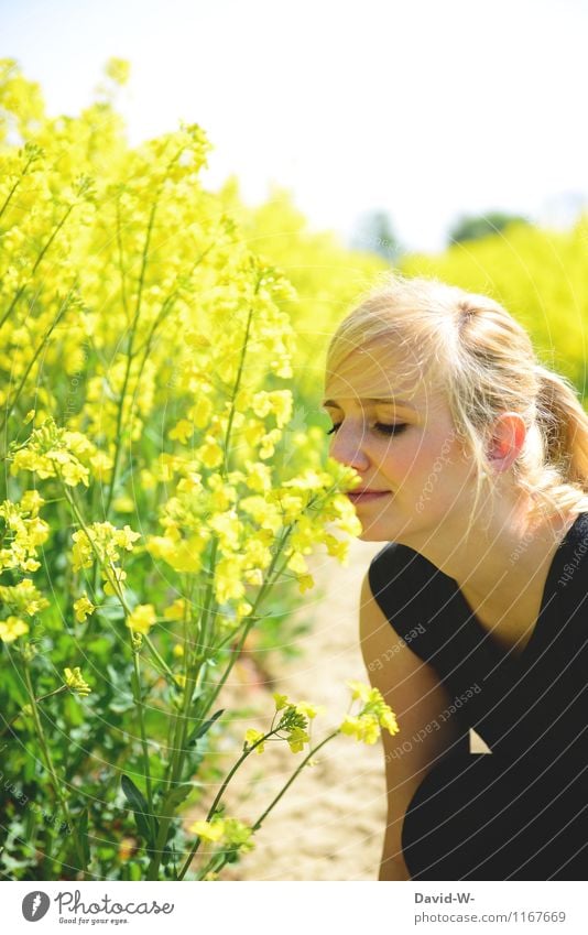 Summertime elegant Glück schön Haare & Frisuren Gesicht Gesundheit Gesunde Ernährung Leben harmonisch Wohlgefühl Mensch feminin Junge Frau Jugendliche