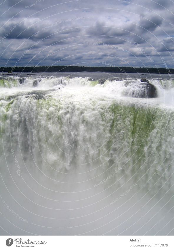 Danach wildes Wasser ... V Strömung Berghang Brasilien Argentinien Kunst Wassermassen Pflanze Gewässer Tourismus Baum Wolken Horizont Wassertropfen Tourist