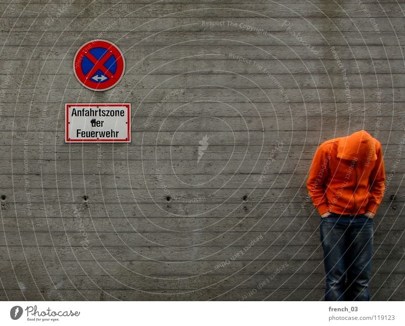 waiting for ... stehen stoppen Halteverbot Schilder & Markierungen Warnschild Verbotsschild bestrafen Regel Verkehr Straßenverkehrsordnung parken rot weiß rund