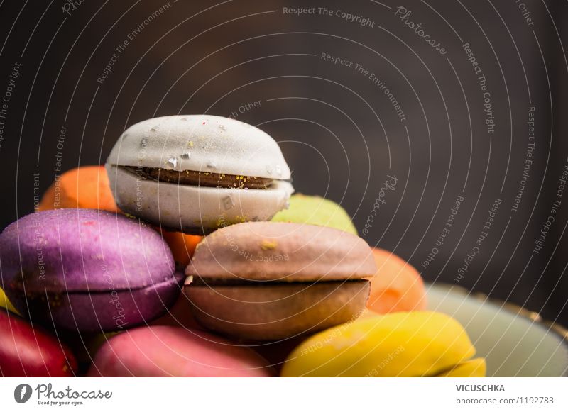 Macarons selber machen Dessert Süßwaren Ernährung Stil Design gelb rosa Hintergrundbild Snack Doppelkekse Keks Backwaren Französisch Küche Patisserie Konditorei