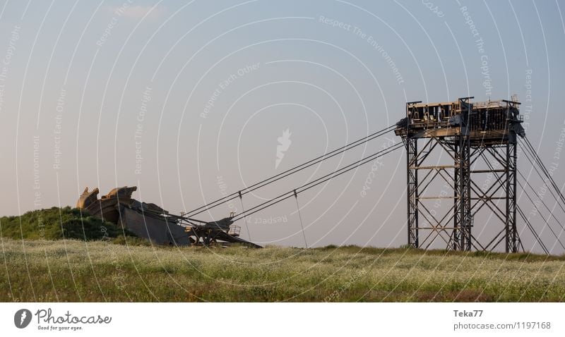 tage BAU III Werkzeug Maschine Baumaschine Technik & Technologie Energiewirtschaft Kohlekraftwerk Kraft Ärger ästhetisch Stress bizarr Business