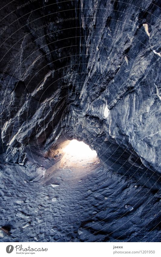 Porta Nigra Natur Sand Felsen dunkel groß hell klein grau weiß Freiheit Loch Eingang Ausgang Höhle Granit Farbfoto Gedeckte Farben Innenaufnahme Menschenleer