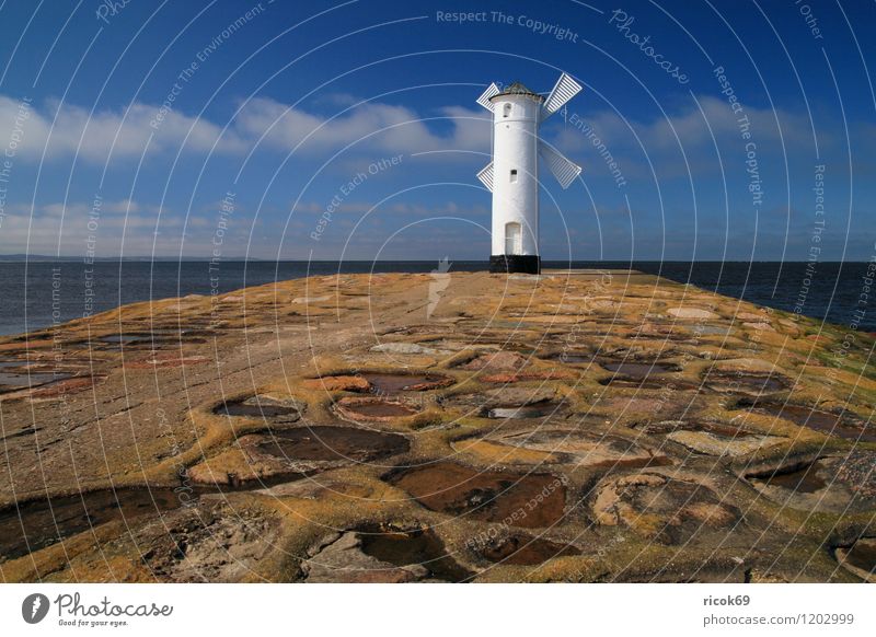 Mole Ferien & Urlaub & Reisen Umwelt Natur Landschaft Wasser Himmel Wolken Schönes Wetter Küste Ostsee Meer Leuchtturm Sehenswürdigkeit Wahrzeichen Stein blau