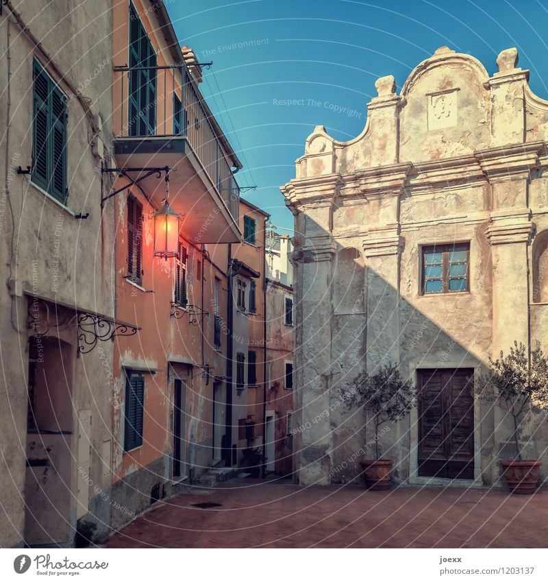 Komm! Ferien & Urlaub & Reisen Städtereise Himmel Tellaro Dorf Altstadt Haus Mauer Wand Fassade alt historisch Idylle Nostalgie Rotlicht Farbfoto mehrfarbig