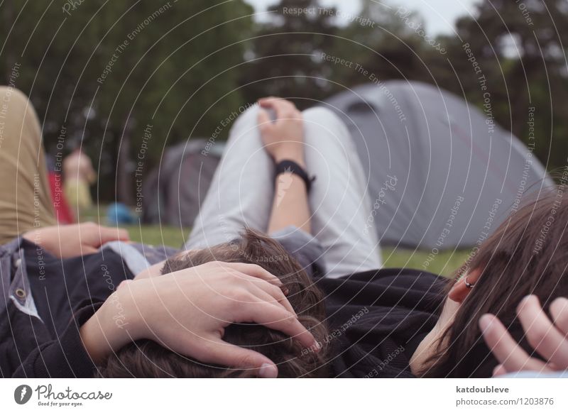 sleepy Ferien & Urlaub & Reisen Freiheit Sommer Sommerurlaub Homosexualität 2 Mensch genießen schlafen Zufriedenheit Coolness Freundschaft Zusammensein Liebe