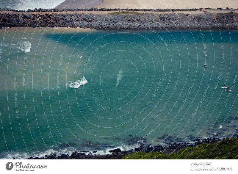 Treffen! Fluss trifft Meer. Blick von oben. Burleigh. Queensland.Australia Freude Leben harmonisch Ausflug Umwelt Landschaft Wasser Sommer Schönes Wetter