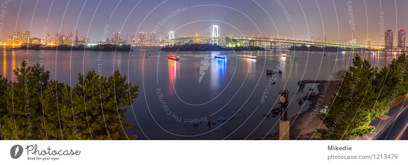 Tokyo bay night panorama Hauptstadt Hafenstadt Skyline Haus Brücke Bauwerk Gebäude Architektur Sehenswürdigkeit exotisch frei blau gold grün orange Romantik