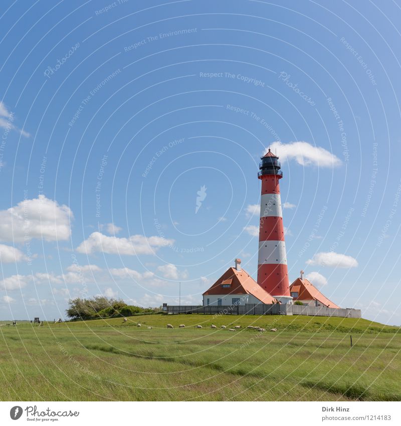 Westerhever Leuchtturm II Nordsee Sehenswürdigkeit Wahrzeichen Denkmal rot weiß Navigation Küste Fernweh Orientierung Horizont Richtung richtungweisend