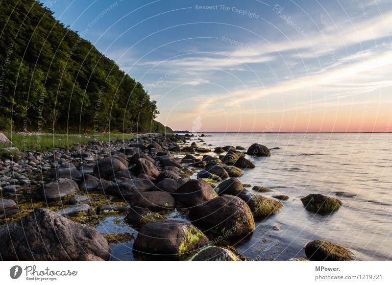 rügen Umwelt Himmel Wolken Sonnenaufgang Sonnenuntergang Sonnenlicht Sommer Schönes Wetter Wellen Küste Strand Ostsee Meer Sumpf blau orange weiß Stimmung