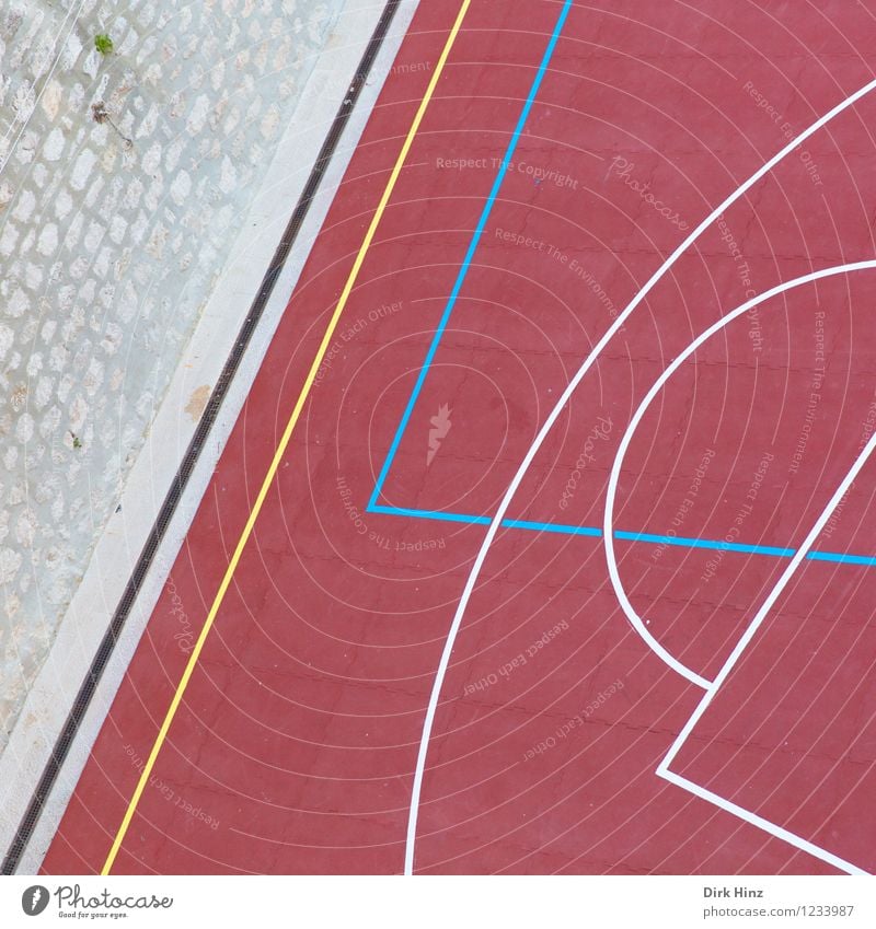 Matchbase II Kreuz eckig blau gelb rosa rot Spielen Spielplatz Spielfeld Spielfeldbegrenzung Tennis Tennisplatz Mauer Wand Linie Linienstärke Bereich Grenze