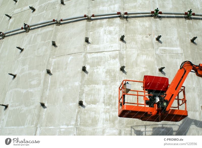 Baupause Baustelle Handwerk Hochbau Bauarbeiter Pause Hebebühne Stahl Beton Fassade Mindestlohn Gewerkschaft Streik modern Ausstellung Messe Stralsund Ozeaneum