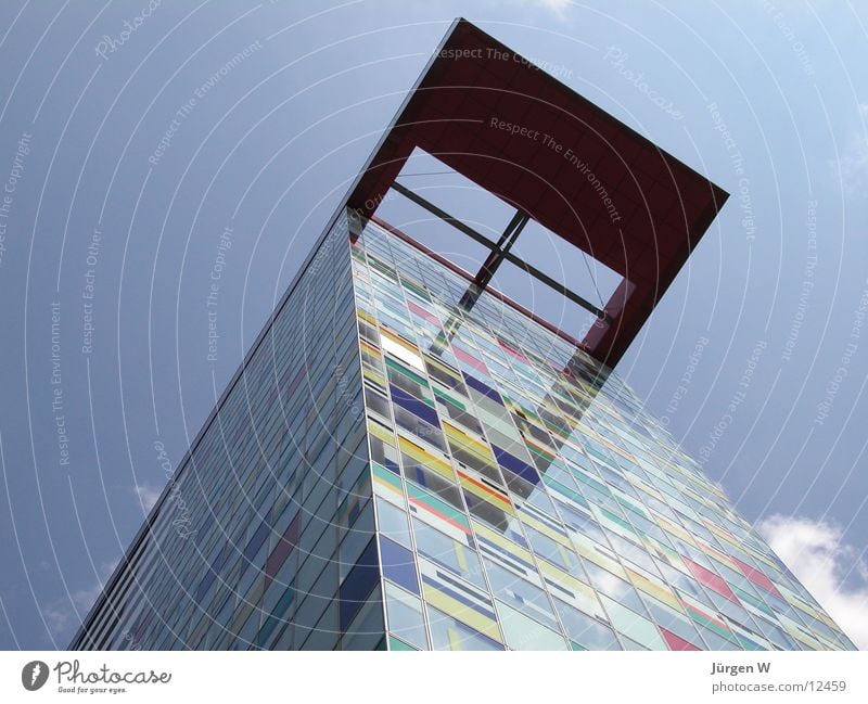 Patchwork Haus mehrfarbig Portwein Himmel Architektur hoch Farbe Düsseldorf Hafen Schatten high building achitecture multicolored colors shadow sky