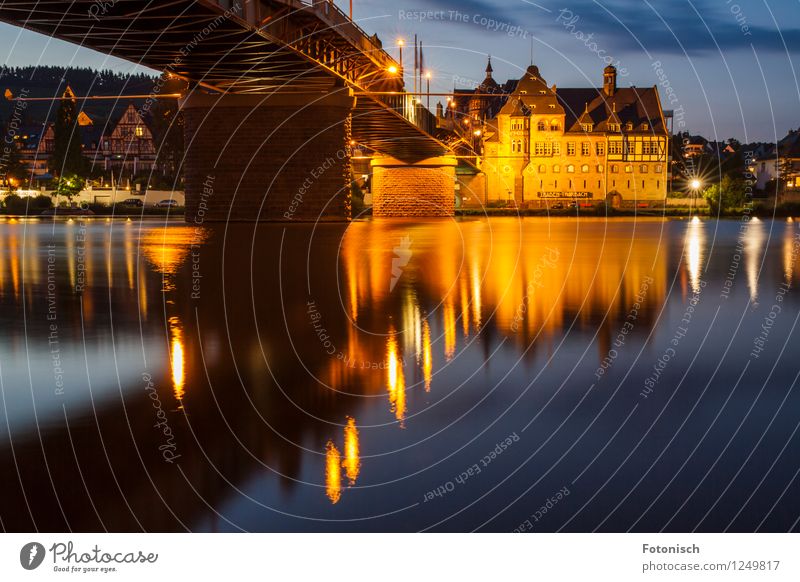 Traben-Trarbach altes Postamt zur blauen Stunde Ferien & Urlaub & Reisen Fluss Mosel Traben-Trabach Skyline Haus Brücke Historische Bauten Fachwerkhaus Stimmung