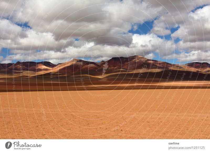 País de oro Umwelt Natur Landschaft Erde Sand Luft Himmel Wolken Wärme Dürre Hügel Felsen Berge u. Gebirge Wüste Bergkette frei Unendlichkeit trist trocken blau