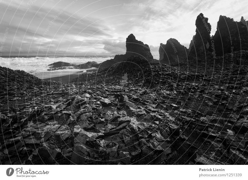 Djúpalónssandur Beach Ferien & Urlaub & Reisen Tourismus Ausflug Abenteuer Ferne Freiheit Umwelt Natur Landschaft Urelemente Klima Klimawandel Wetter Wellen