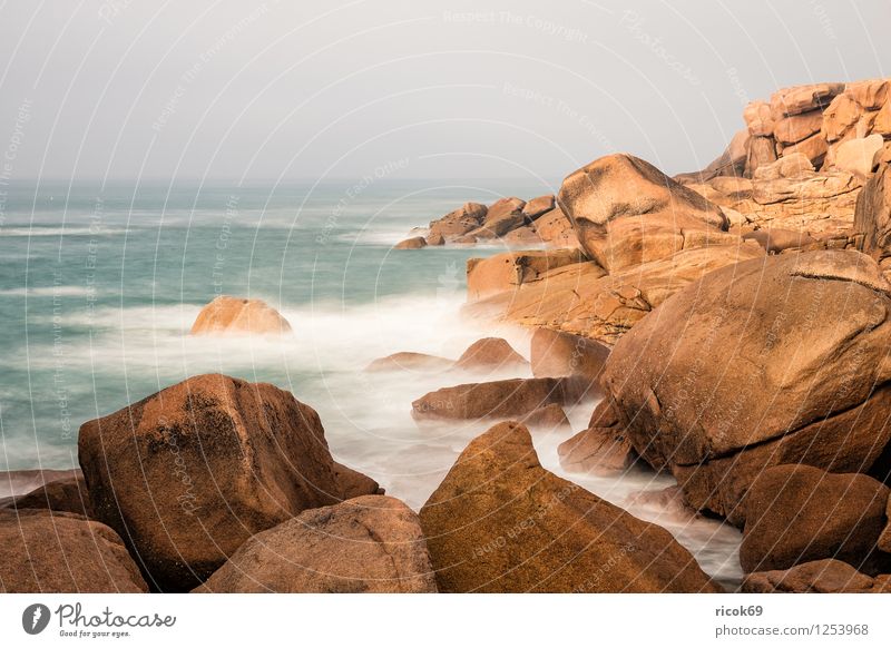 Atlantikküste in der Bretagne Erholung Ferien & Urlaub & Reisen Natur Landschaft Wolken Felsen Küste Sehenswürdigkeit Stein Tourismus Ploumanac’h