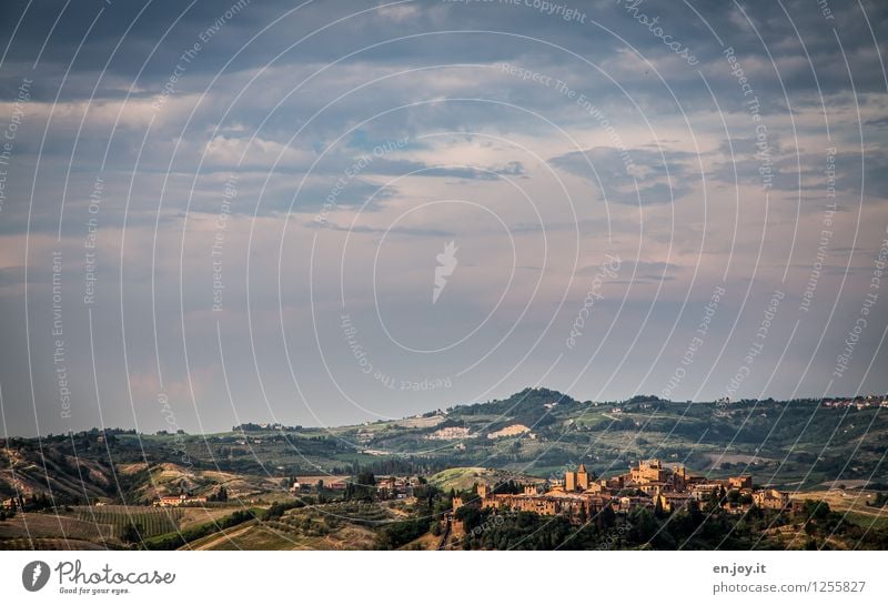 eingebettet Ferien & Urlaub & Reisen Tourismus Ausflug Ferne Sightseeing Städtereise Sommer Sommerurlaub Umwelt Natur Landschaft Himmel Horizont Sonnenaufgang