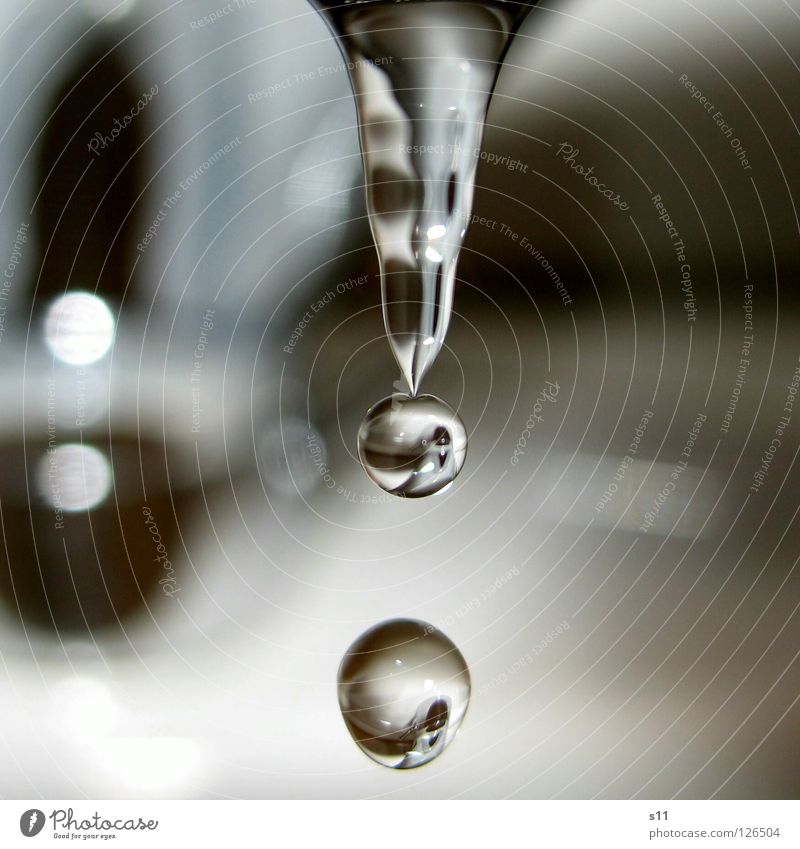 WaterDrop II Bad Wasser Wassertropfen Schifffahrt Tropfen Reinigen nass Durst rein Wasserhahn Wasserstrahl Wassersieb Wasserrohr Wasserbecken tropfend