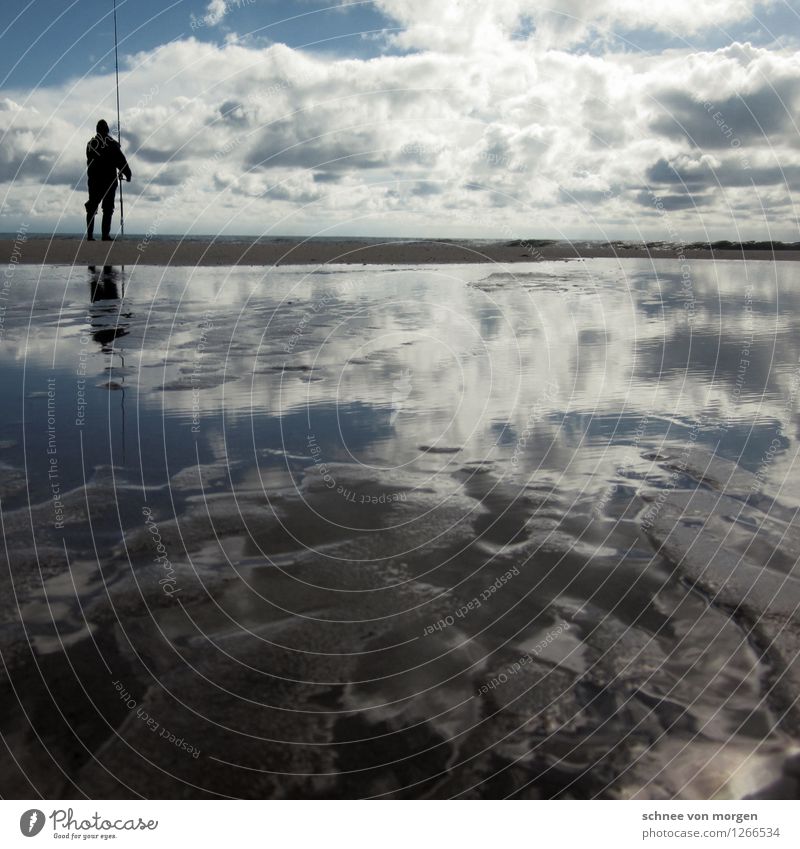 unendliche Blicke Mensch maskulin Körper 1 Umwelt Natur Landschaft Urelemente Sand Wasser Himmel Gewitterwolken Horizont Sonne Herbst Klima Wetter Wind Sturm