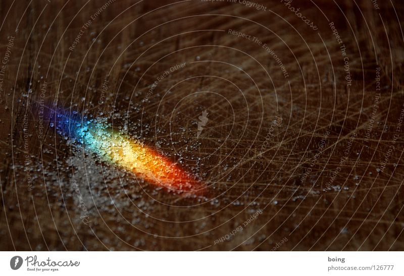 Schicht mit Gicht Regenbogen Lichtbrechung Prisma Spektralfarbe Strahlung Halo RGB grün gelb rot mischen mehrfarbig Symbole & Metaphern Toleranz Vielfältig