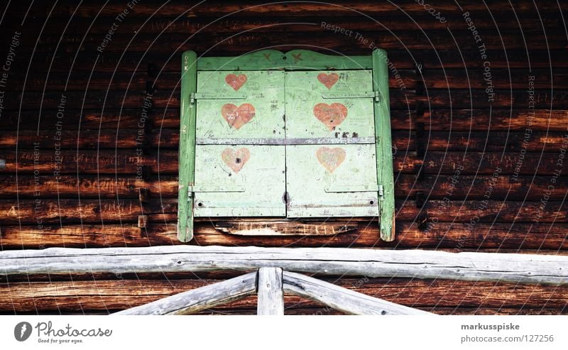 liebe almhütte Gebäude Haus Holzhaus Symbole & Metaphern Garmisch-Partenkirchen Ferien & Urlaub & Reisen schlafen Liebe Alpen Hütte Herz Außenaufnahme Geländer