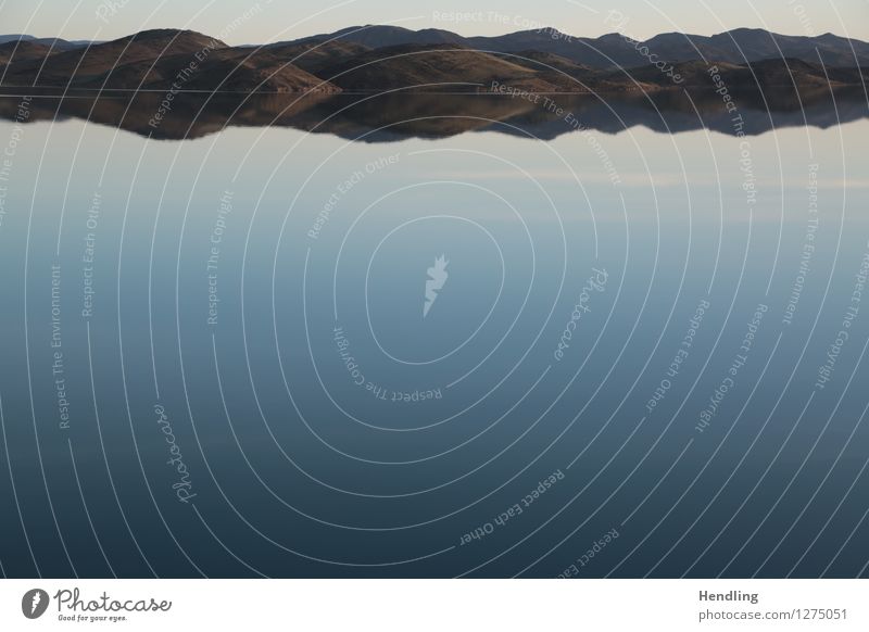 Im Spiegel des Atlas Natur Landschaft Pflanze Tier Erde Wasser Himmel Berge u. Gebirge schön Zufriedenheit gleich Horizont rein ruhig Farbverlauf See Silhouette