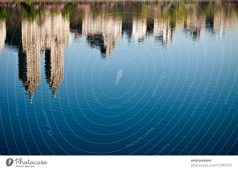 NYC Central Park Tourismus Sightseeing Städtereise Häusliches Leben Wohnung Wellen Teich USA New York City Hauptstadt Stadtzentrum Skyline Hochhaus Bankgebäude