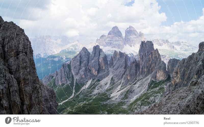 Felsspitzen Ferien & Urlaub & Reisen Tourismus Ausflug Berge u. Gebirge Umwelt Natur Landschaft Urelemente Himmel Wolken Horizont Sommer Schönes Wetter Felsen