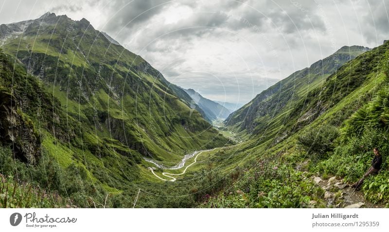 suchbild: nichts langweiliger als das Lifestyle Ferien & Urlaub & Reisen Ausflug Abenteuer Ferne Freiheit Sommerurlaub Berge u. Gebirge wandern Mensch feminin