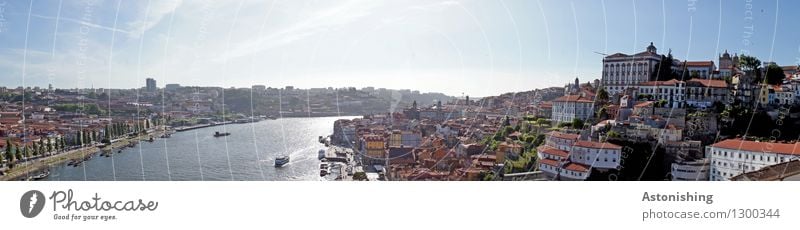 Porto VI Umwelt Himmel Horizont Sommer Wetter Schönes Wetter Wärme Fluss Rio Douro Portugal Stadt Hauptstadt Hafenstadt Stadtzentrum Haus Palast Bauwerk Mauer