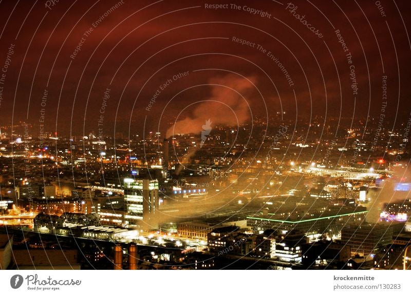 Blade Runner Nacht Stadt Schweiz Abend Wolken Elektrizität Haus Wolkenhimmel Abgas Umweltverschmutzung Stromverbrauch Panorama (Aussicht) Zürich Beleuchtung