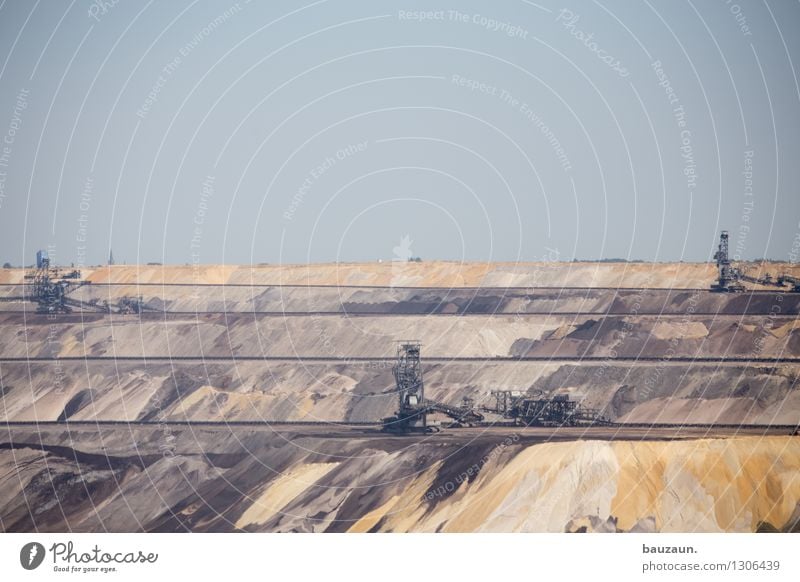 =. Ausflug Arbeitsplatz Wirtschaft Industrie Baustelle Energiewirtschaft Maschine Fortschritt Zukunft Erneuerbare Energie Kohlekraftwerk Energiekrise Umwelt