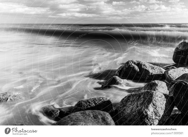 traurige Nordsee Ferien & Urlaub & Reisen Sommer Sommerurlaub Sonne Meer Wellen Natur Landschaft Wasser Wolken Sonnenlicht Schönes Wetter Strand Bewegung