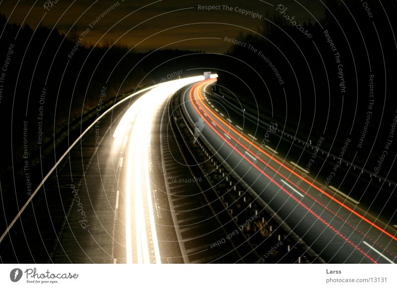 sauerlandlinie bei nacht 6 Autobahn Nacht Langzeitbelichtung Licht Geschwindigkeit Verkehr