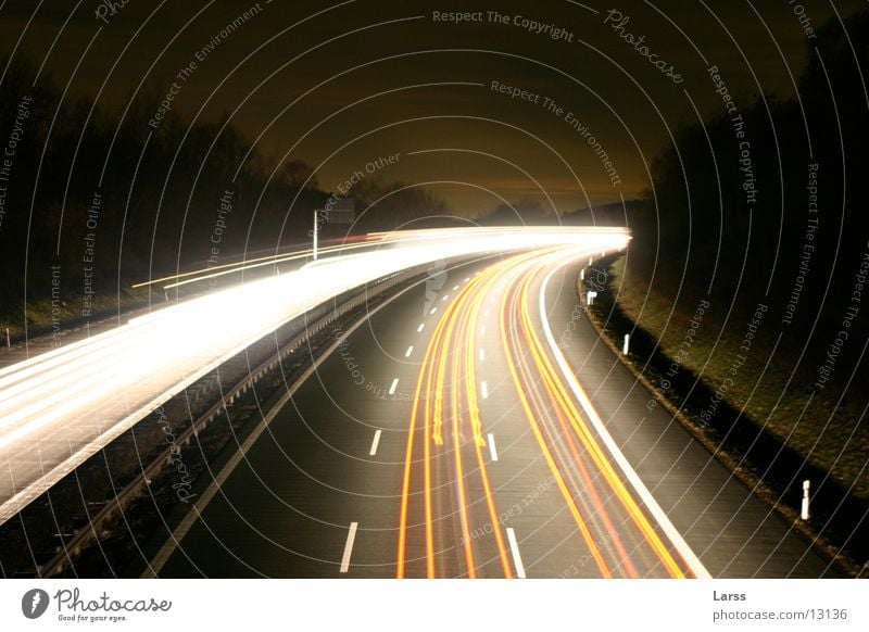 sauerlandlinie bei nacht 1 Autobahn Nacht Langzeitbelichtung Licht Geschwindigkeit Verkehr